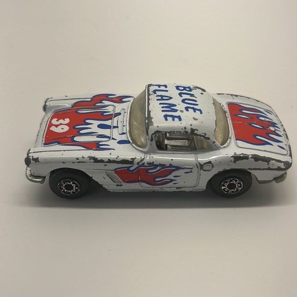 Vintage MatchBox Dinky Cars Blue Flame Corvette,#34 Vantastic - Picture 7 of 9